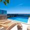 Apartments Matea with Pool and sea view