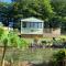Delightful Caravan with Superb Views and Hot Tub