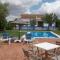 Casa Rural con jacuzzi y pista de padel - Casa de Pacas