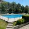 Esperia 1 Piscina e Parcheggio