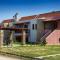 Seaview Maisonette