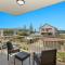 Kingy Beach Getaway with Balcony - Central Kingscliff