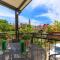 Apartment Nika with Balcony