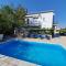 Apartments Jerine
