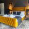 Selworthy - Luxury 3 Bedroom Apartment