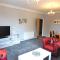 City Centre 2 bedroom apt, close to M8 & Tourist Attractions