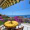 Award winning Garden Apartment with large Terrace and amazing Seaview