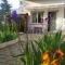 BHH BOLOGNA HOLIDAY HOME private Garden Reserved Parking -wwwbolognaholidayhomecom- house garden parking