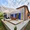 House Peroj 2118