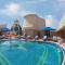 Royal Rose Hotel