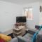 The Bracknell House Modern and Outstanding 3 Bedroom