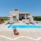 Gennadi Serenity House- beachfront villa with pool