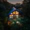 Cozy log cabin!! In heart of PF & close to the Smokies