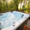 Foxglove Retreat - Hot Tub escape, in the heart of Northumberland