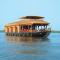 Sterling Houseboats Lake Palace, Alleppey