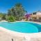 NEW! Can Malondra, villa para 8 con piscina y jardines