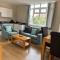 The Old Printworks - Self Contained Apartment in the Heart of Thame- CYAN