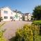 Bridleways Guesthouse & Holiday Homes