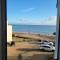 Sandgate flat with sea view