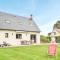 Nice home in EQUEMAUVILLE with WiFi and 3 Bedrooms