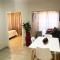 The Kindaspace - Homely Suite in a Peaceful Complex