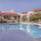 La Quinta Inn & Suites by Wyndham Austin Near The Domain