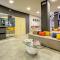 La Villa - Sure Hotel Collection by Best Western