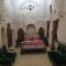 Mardin tarihi ulu Cami yanı, Kale divan konağı