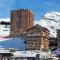 Appartement 6 personnes - Deux chambres - 40M2 - Balcons 10M2 sur pistes - Aucun vis à vis - Piscine - B301