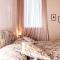 Very central apartment in historical 1600 Palace with LIFT a few min walk from San Marco Square