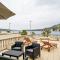 Apartments Davor