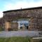 Rural getaway with a view - Old Spout Barn