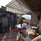 Studio climatisé et sa terrasse privée en villa