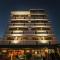 Hotel 385