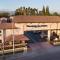 Travelodge Inn & Suites by Wyndham West Covina