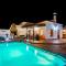 Eslanzarote Acoruma House, Super Wifi, Heated Pool