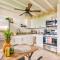 NEW - Pineapple Loft - Entire House Downtown Hilo with AC