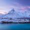 Sakrisøy Rorbuer