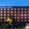 Chengdu Consulate Road, Sichuan University Wangjiang Campus Atour Hotel