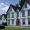 Coed Mawr Hall Bed & Breakfast