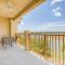 Top-Floor Luxurious LAKEVIEW Condo