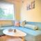 Sunny Central Apartment with TV & Wi-Fi