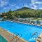 Loon Mountain Townhome w/ Pool + Slope Views!