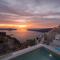Anemos Cave Suites