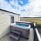 Mylo's Retreat Modern 2 Bedroom Caravan with Hot Tub