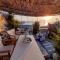 Mamos Sunset House Plaka