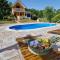 Croatia Cottage, peaceful countryside retreat with pool & vineyard view