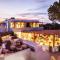 NOHA Lifestyle Hotel - Adults Only