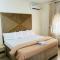 OD-V!CK's LUXE, WUSE DISTRICT, Swimming pool, gym,WiFi,24hr Power, Tight Security