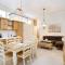 Luxury House Niso